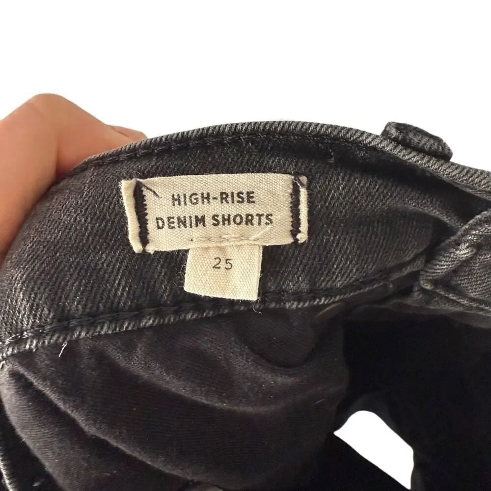 Madewell high rise denim shorts size 25